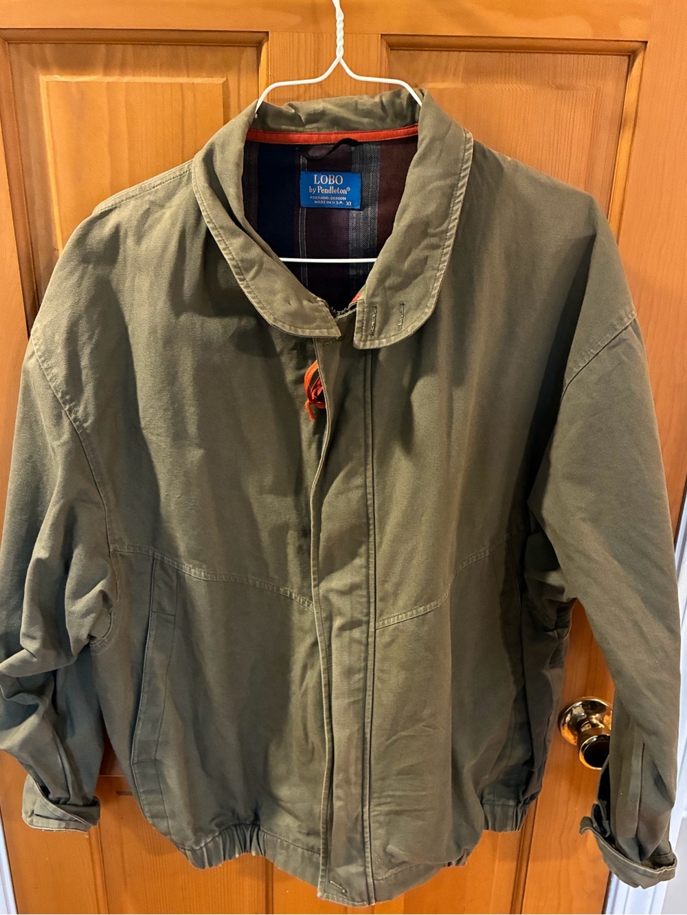 Pendleton LOBO Vintage Olive Green Canvas Jacket. Plaid Lining